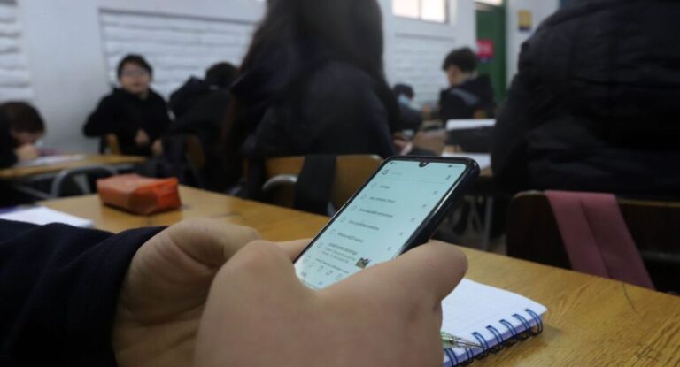 “Pausa Digital” muestra sus primeros resultados positivos en las escuelas de Río Negro