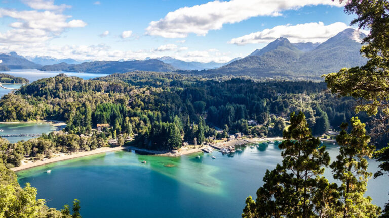 Bariloche lideró el turismo nacional durante el fin de semana largo con ocupación casi plena y el impulso de la Fiesta de la Nieve