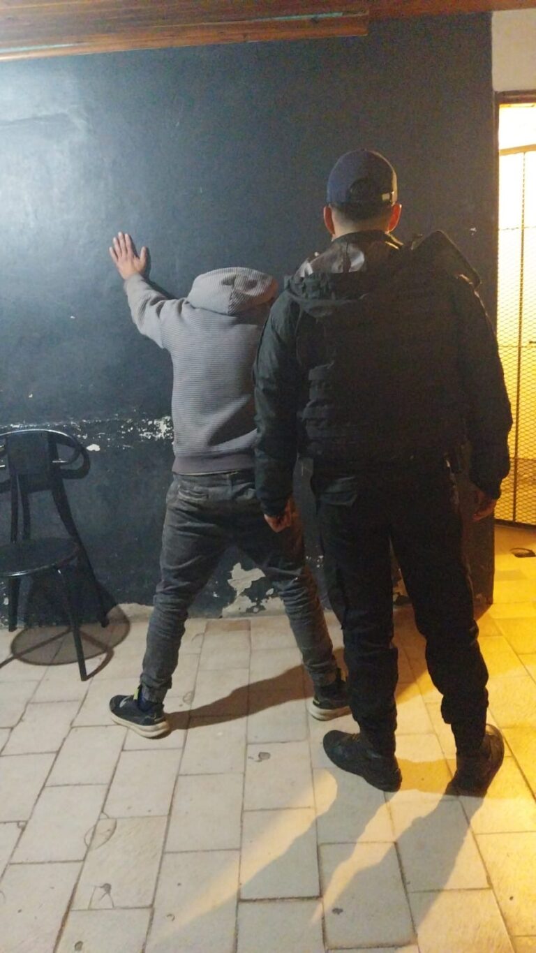Detuvieron en Las Grutas a un hombre con pedido de captura solicitado por la Justicia de Chubut
