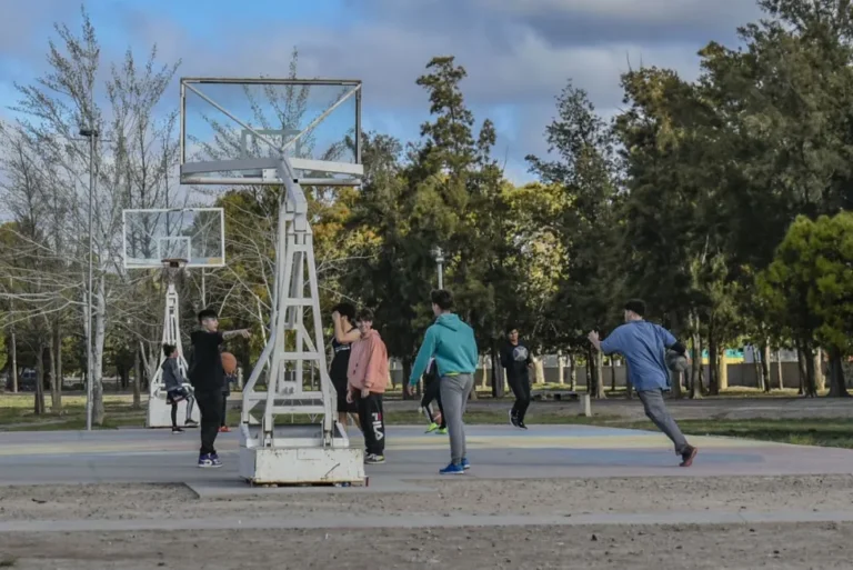 Pronostican días templados y viento moderado en Viedma a tres días de la primavera