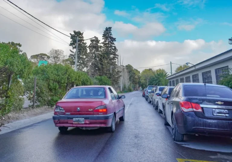 Infracciones graves en el tránsito: circular a contramano en Viedma puede acarrear multas de hasta 921.000 pesos
