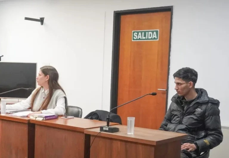 Pactó la venta de un celular por redes sociales, lo asaltaron a punta de pistola y el agresor recibió tres años de prisión en suspenso