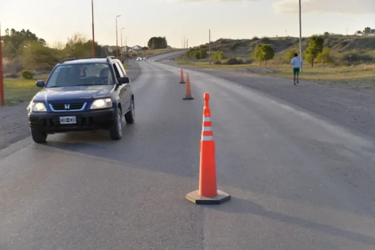 Reclamo de productores en Patagones: exigen controles al transporte pesado por el severo deterioro de los caminos rurales