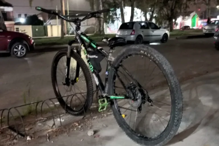 Robo de una costosa bicicleta en una bicicleteria de Viedma: la investigacion apunta a las cámaras de seguridad